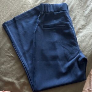 Abercrombie & Fitch Women's Navy Wide Leg Pants Slone Short